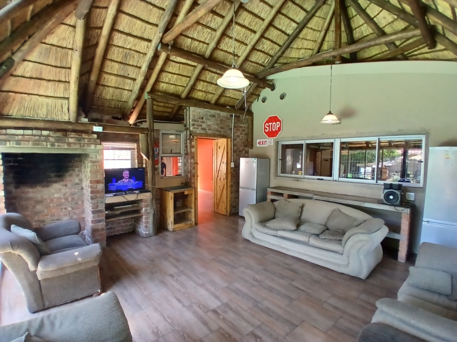 14 Bedroom Property for Sale in Universitas Free State